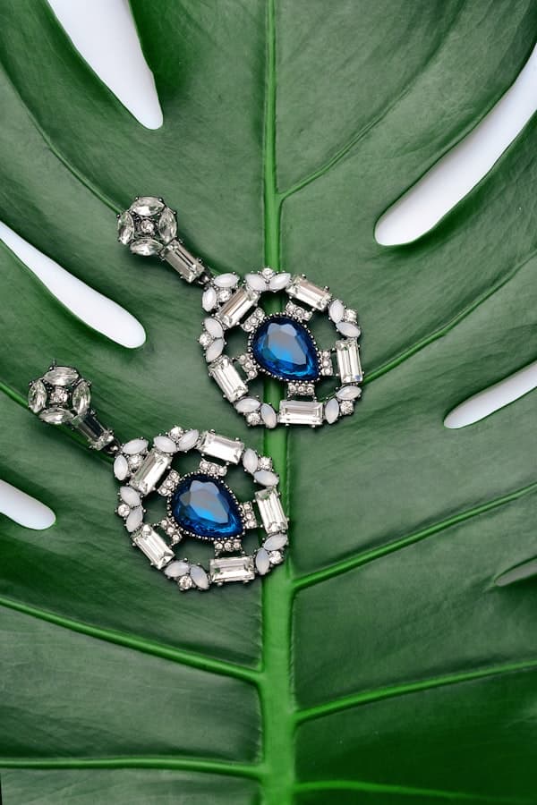 Aretes